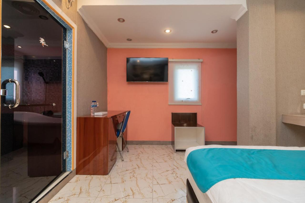 Sans Beauty Hotel Palembang