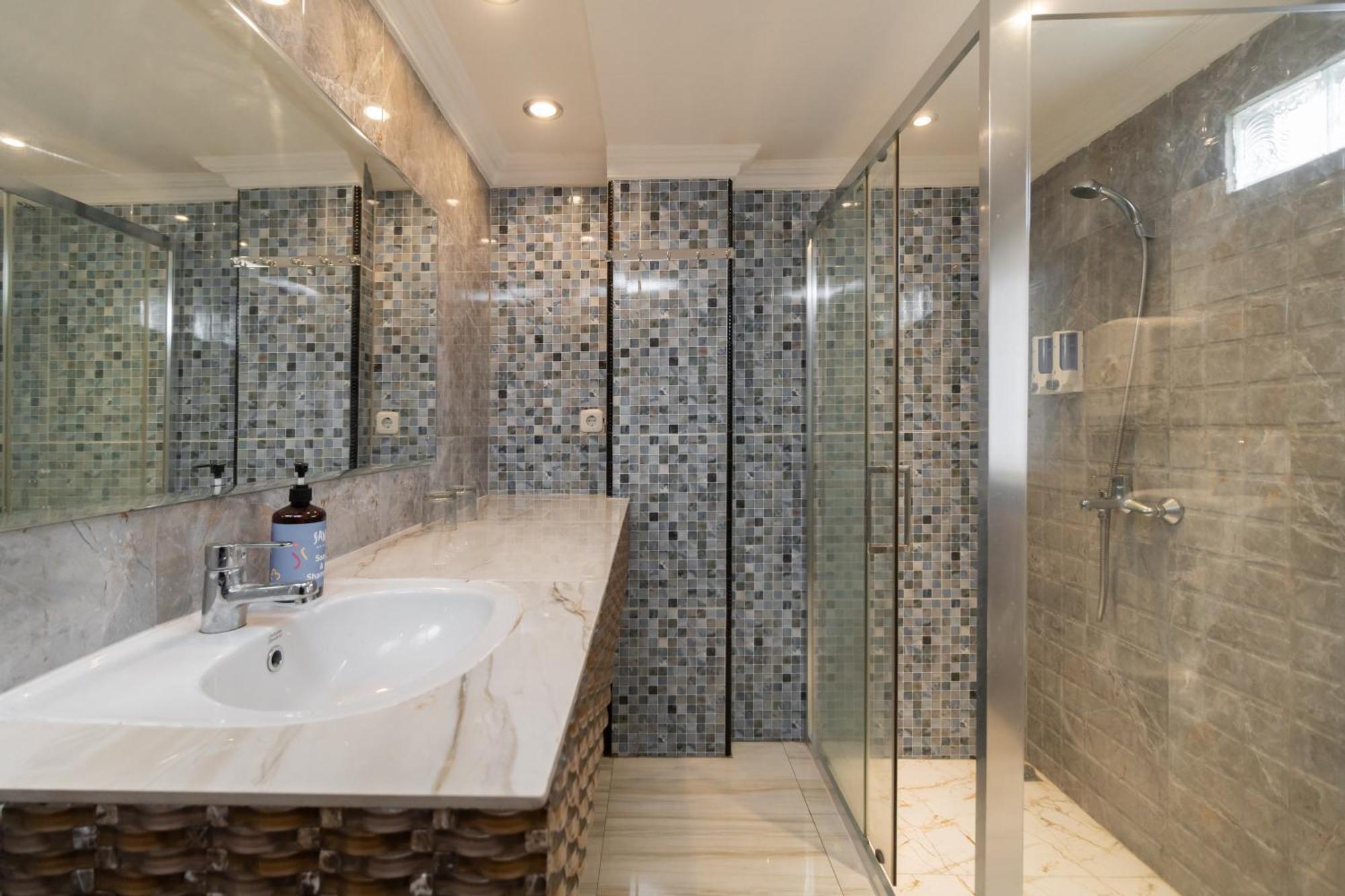 Sans Beauty Hotel Palembang